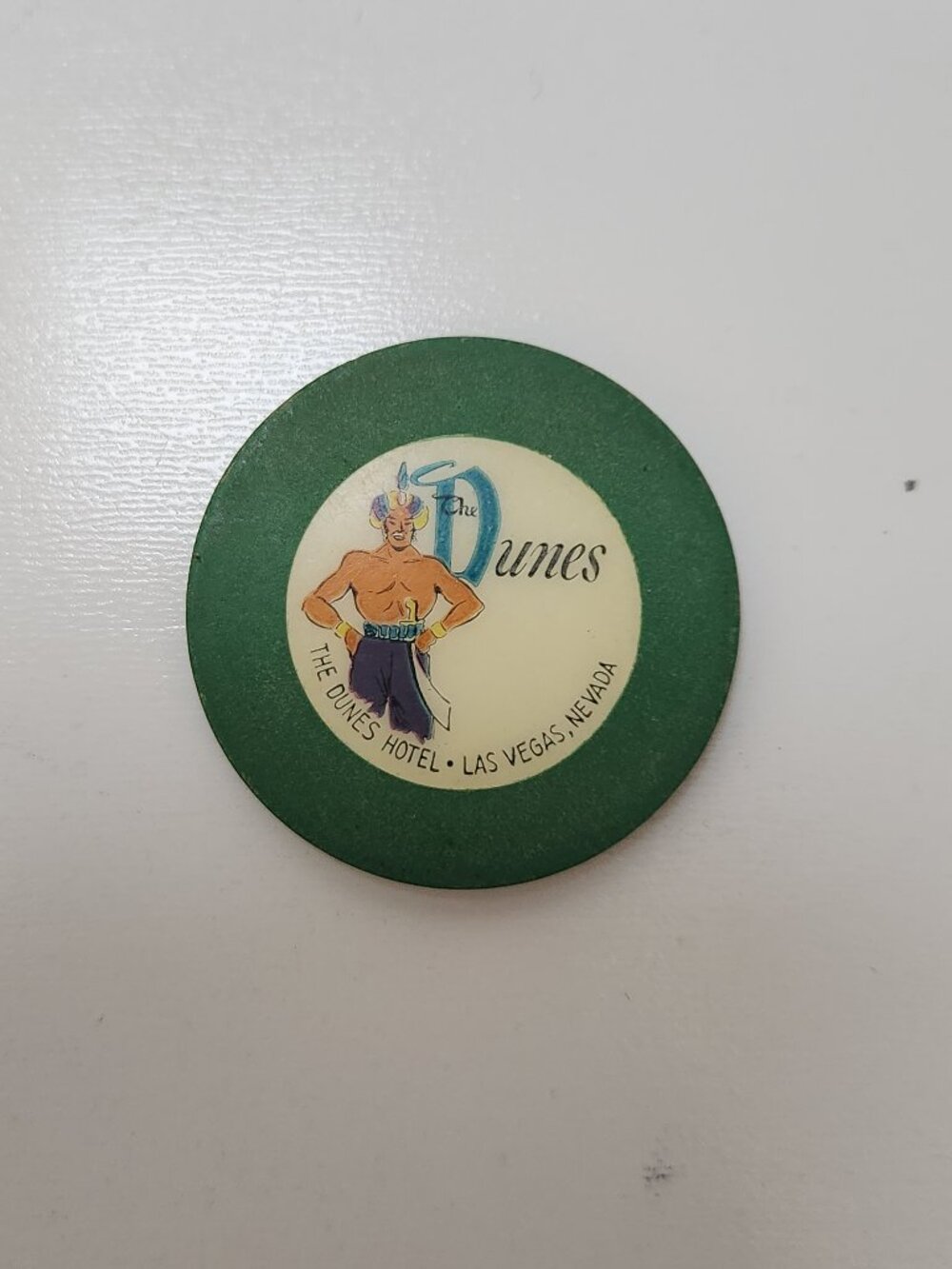 Vintage Dunes Hotel Roulette Casino Chip Green Las Vegas Nevada Sultan Gaming NV